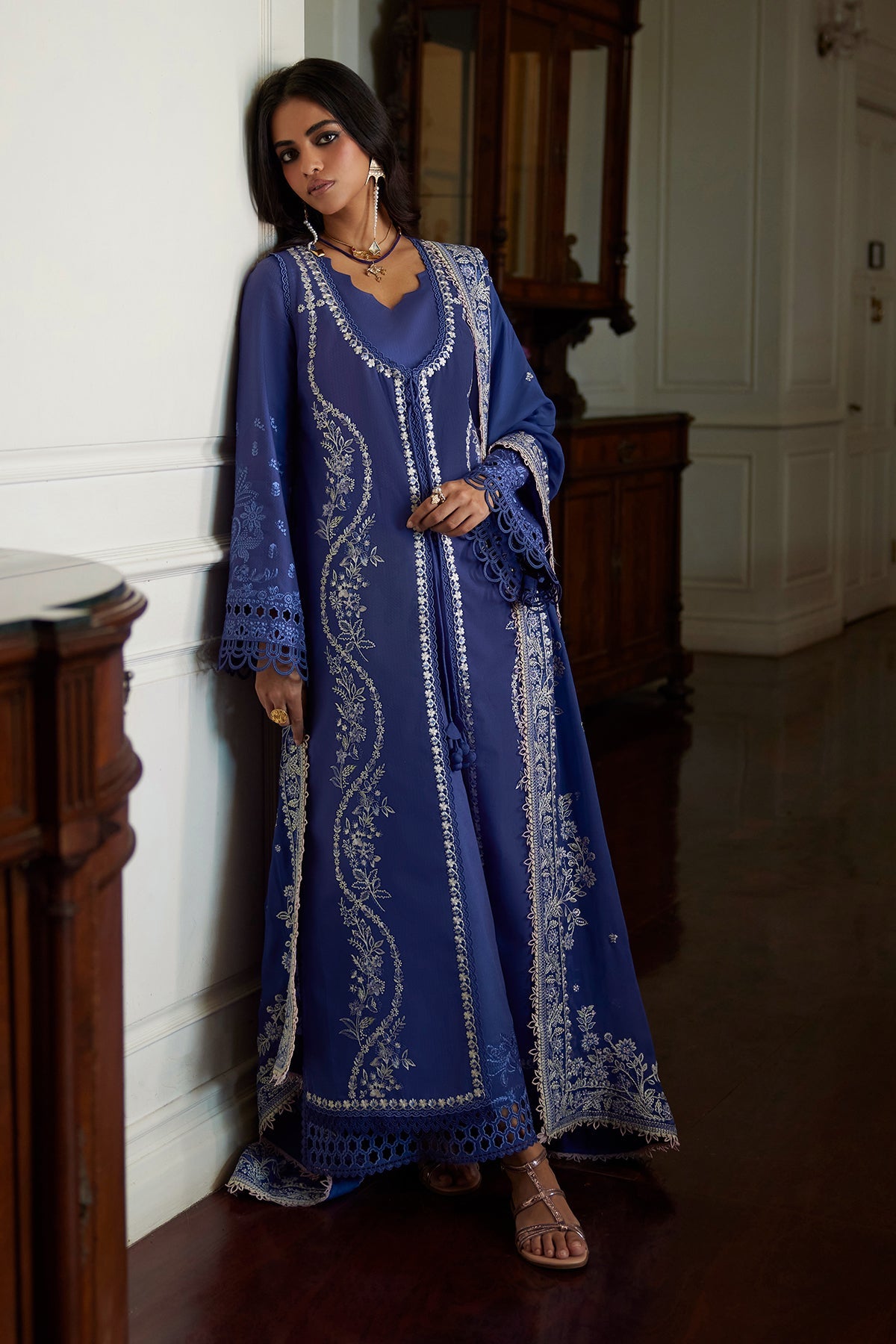 Saad Bin Shahzad Eslem – deep periwinkle embroidered lawn front-open kurta with chiffon dupatta from Summer Pret'26 – view 5