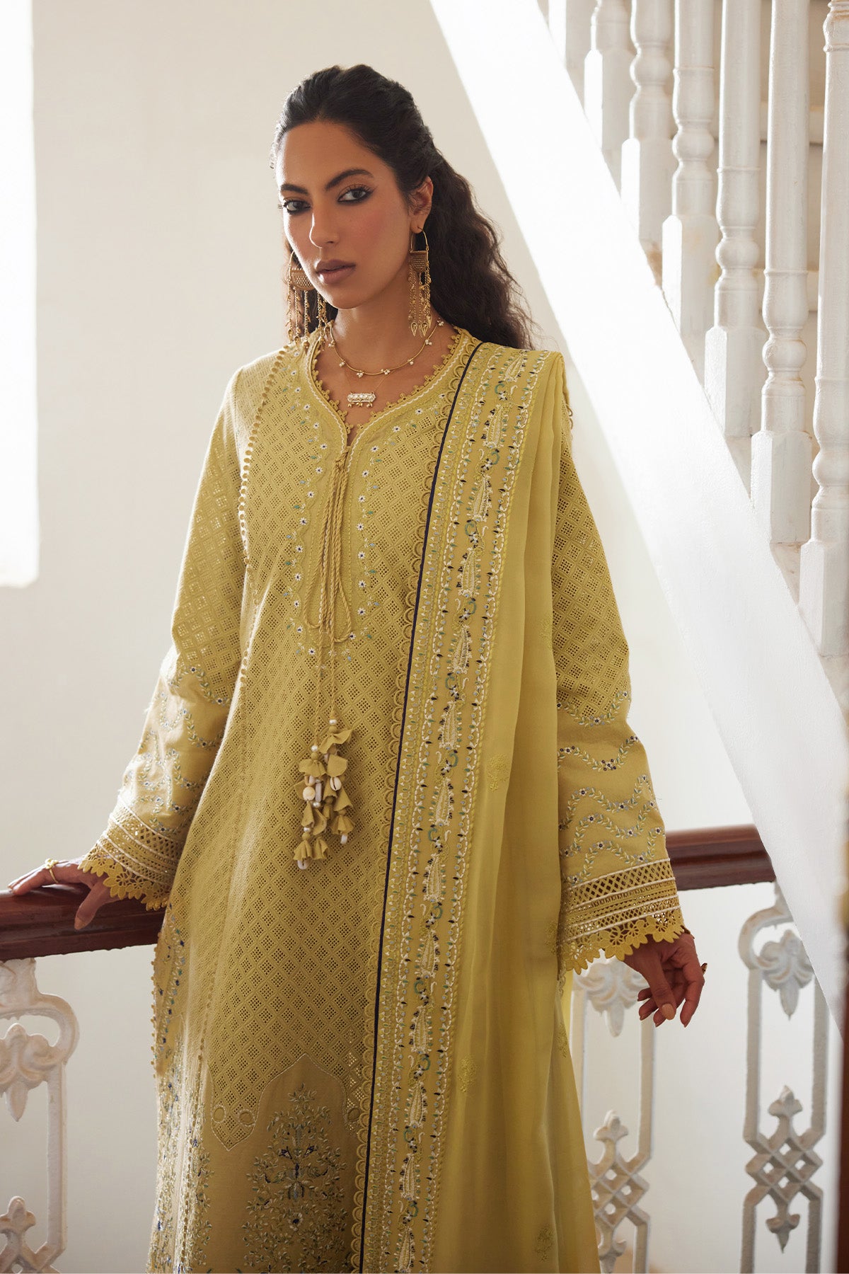 Saad Bin Shahzad Freya – pastel corn yellow boring-embroidered lawn kurta with culottes from Depalpur – view 4