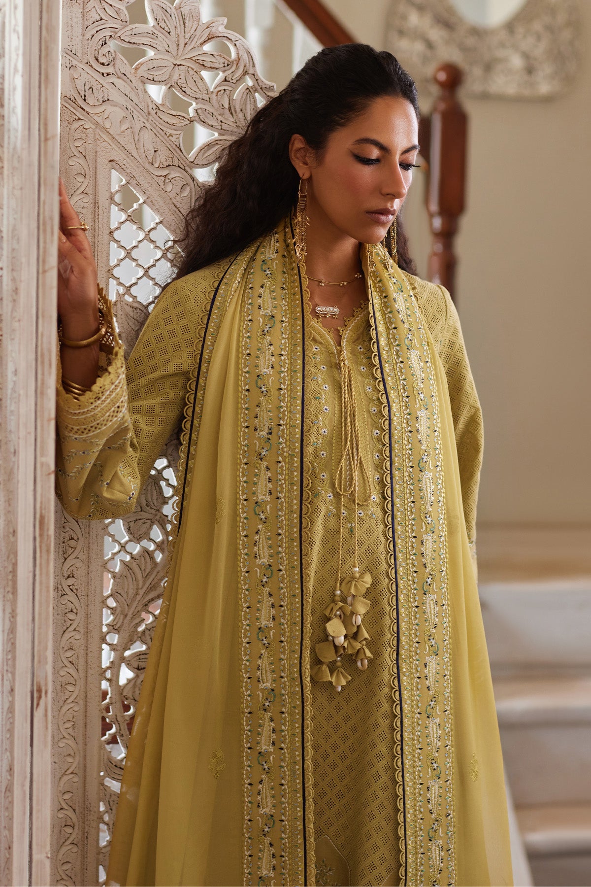 Saad Bin Shahzad Freya – pastel corn yellow boring-embroidered lawn kurta with culottes from Depalpur – view 3
