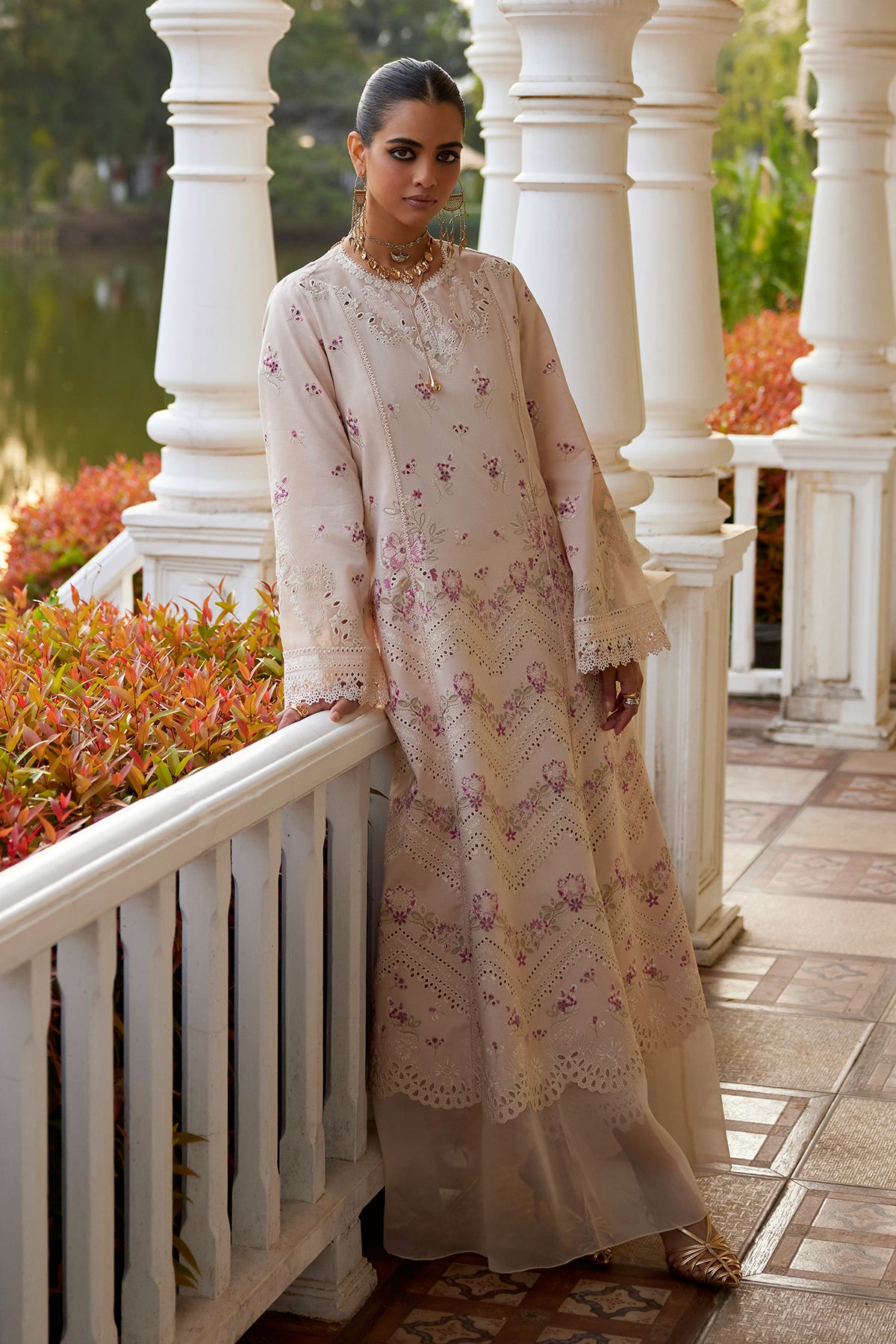 Saad Bin Shahzad Melina – powder pink embroidered lawn kurta with organza dupatta from Summer Pret'26 – view 8