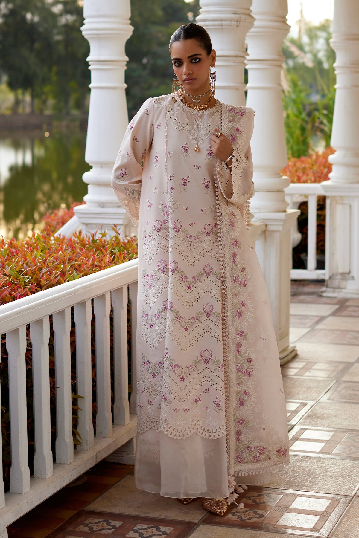 Saad Bin Shahzad Melina – powder pink embroidered lawn kurta with organza dupatta from Summer Pret'26 – view 6