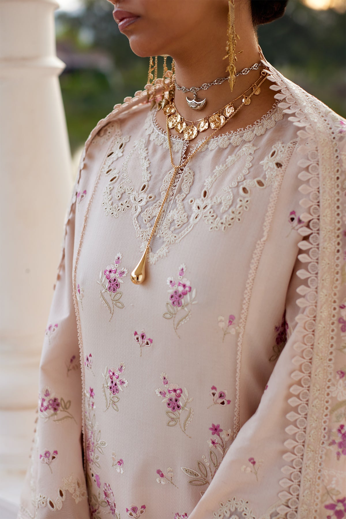 Saad Bin Shahzad Melina – powder pink embroidered lawn kurta with organza dupatta from Summer Pret'26 – view 4
