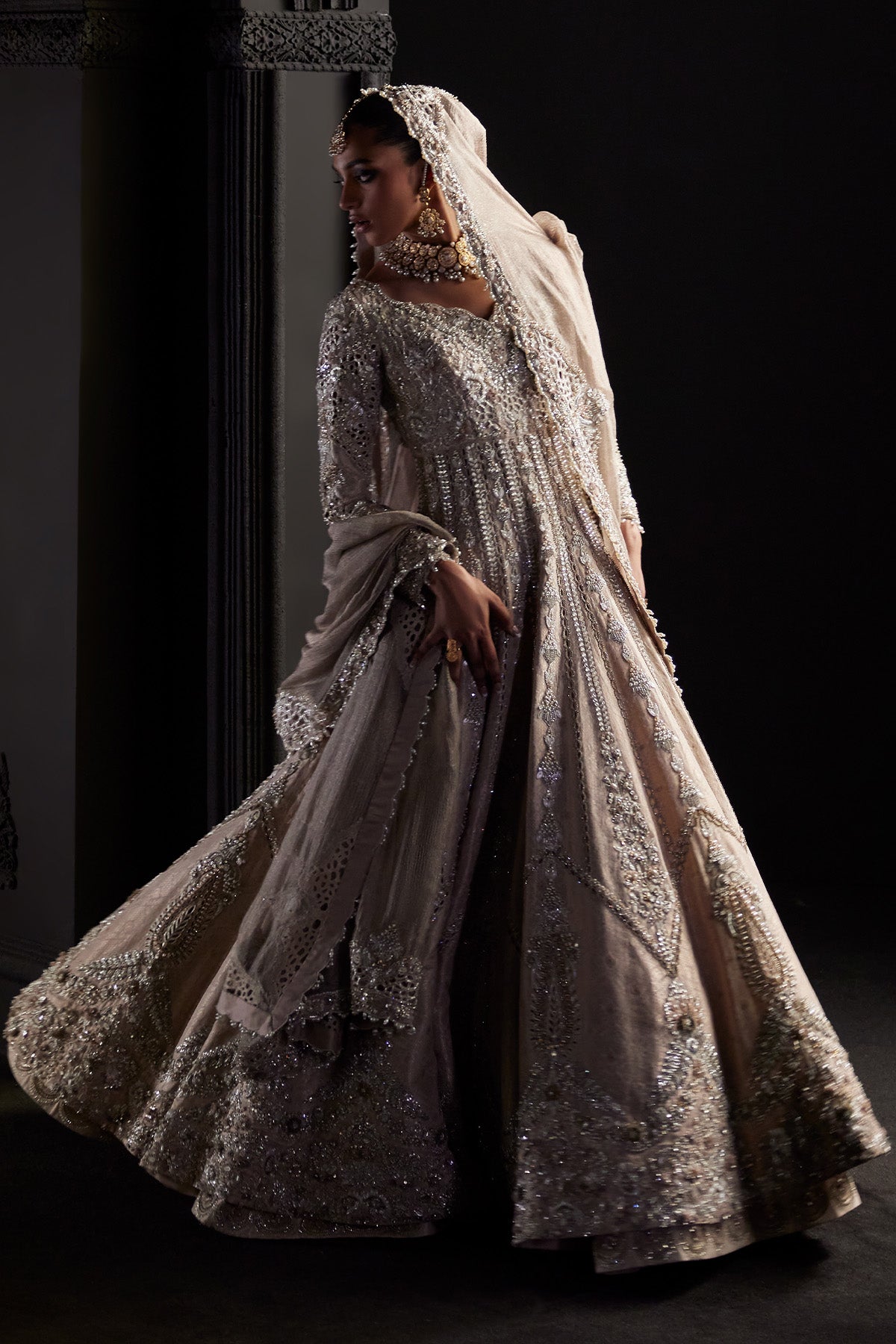 Saad Bin Shahzad Ahlam – nude pink jamawar bridal pishwas with zardozi from Chandni Bridal'26 – view 5