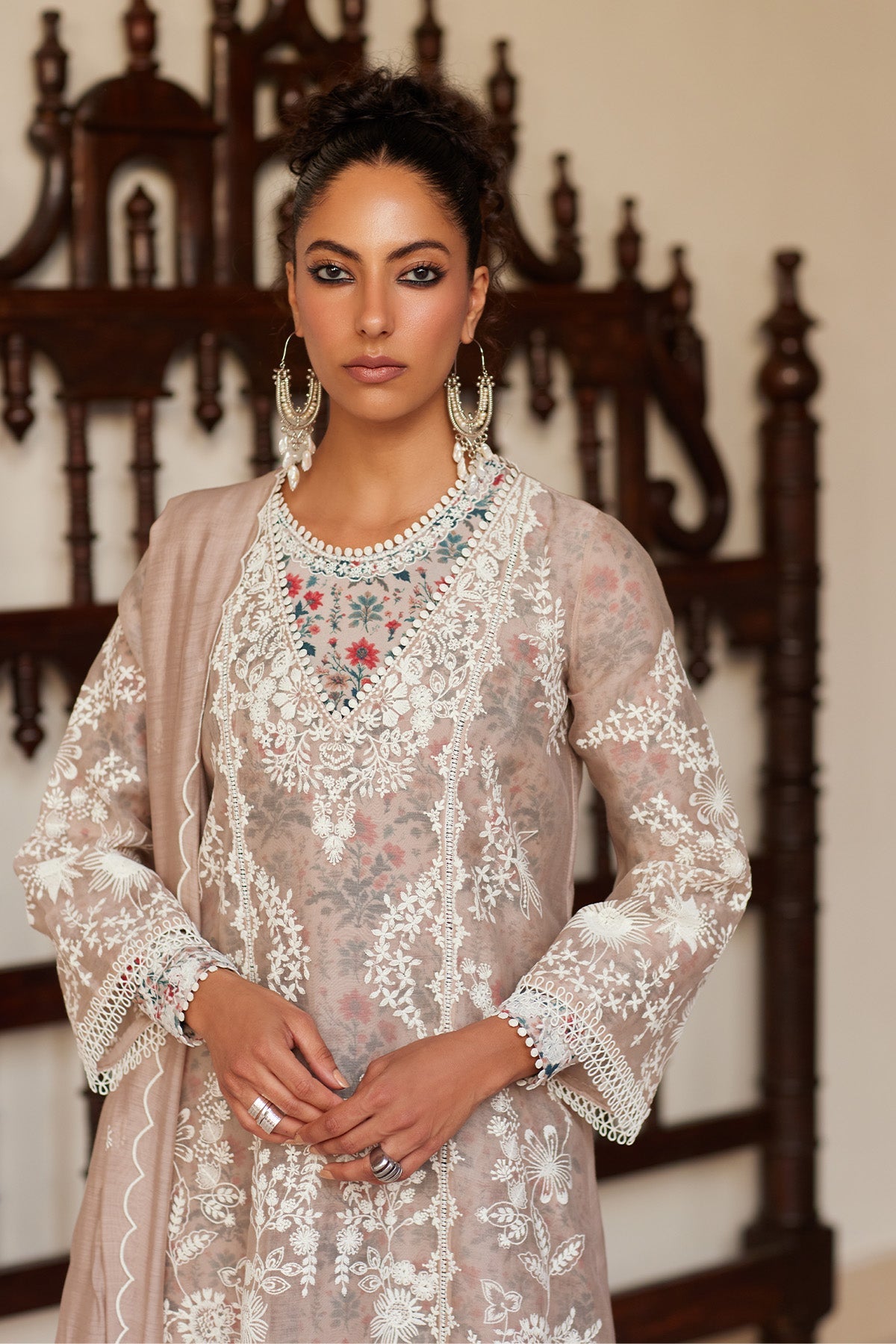 Saad Bin Shahzad Ayaal – soft beige resham-embroidered paper lawn kurta with trousers from Depalpur – view 3
