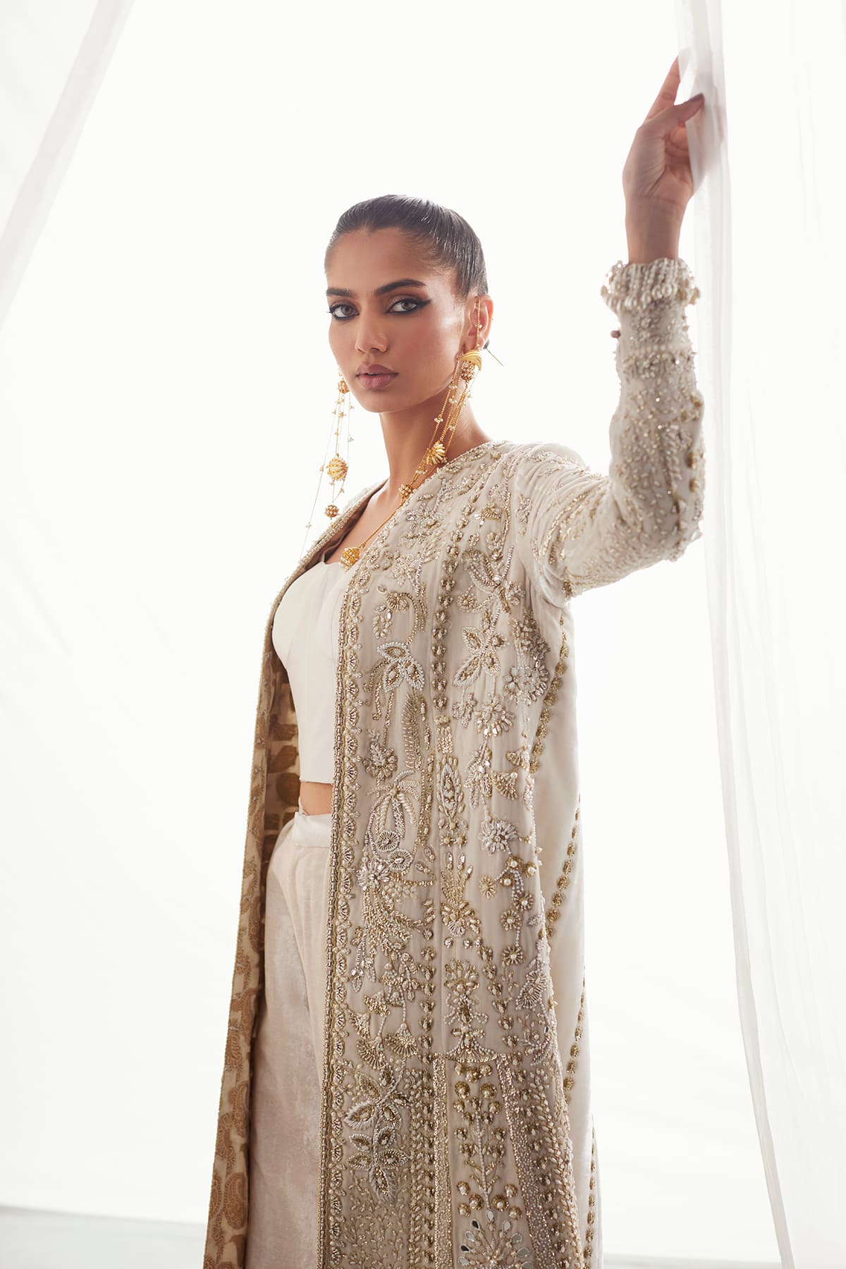 Saad Bin Shahzad Ava – off-white hand-embellished velvet jacket with corset and trousers from Lolita'25 – view 6