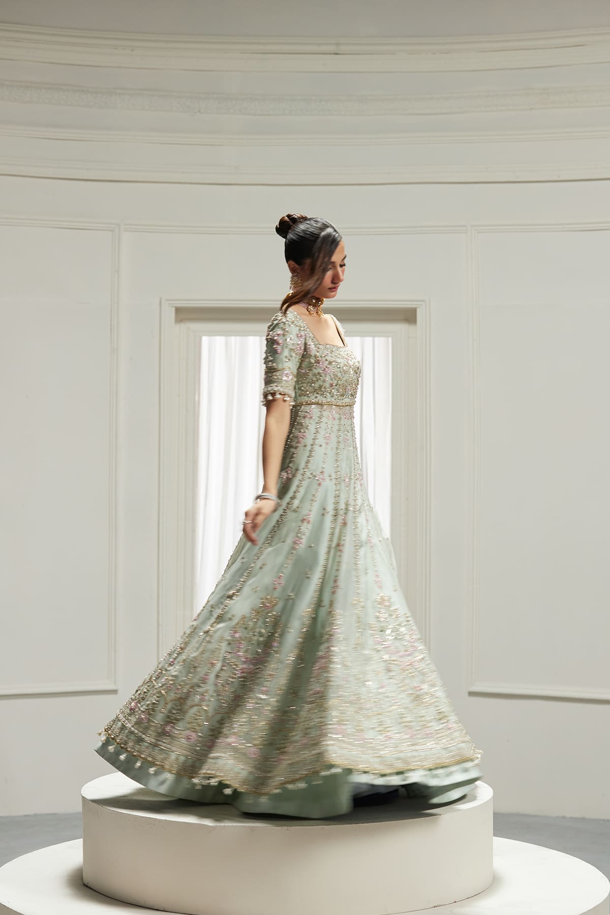 Saad Bin Shahzad Izel – light blue hand-embellished pishwas with raw silk lehenga from Lolita'25 – view 4