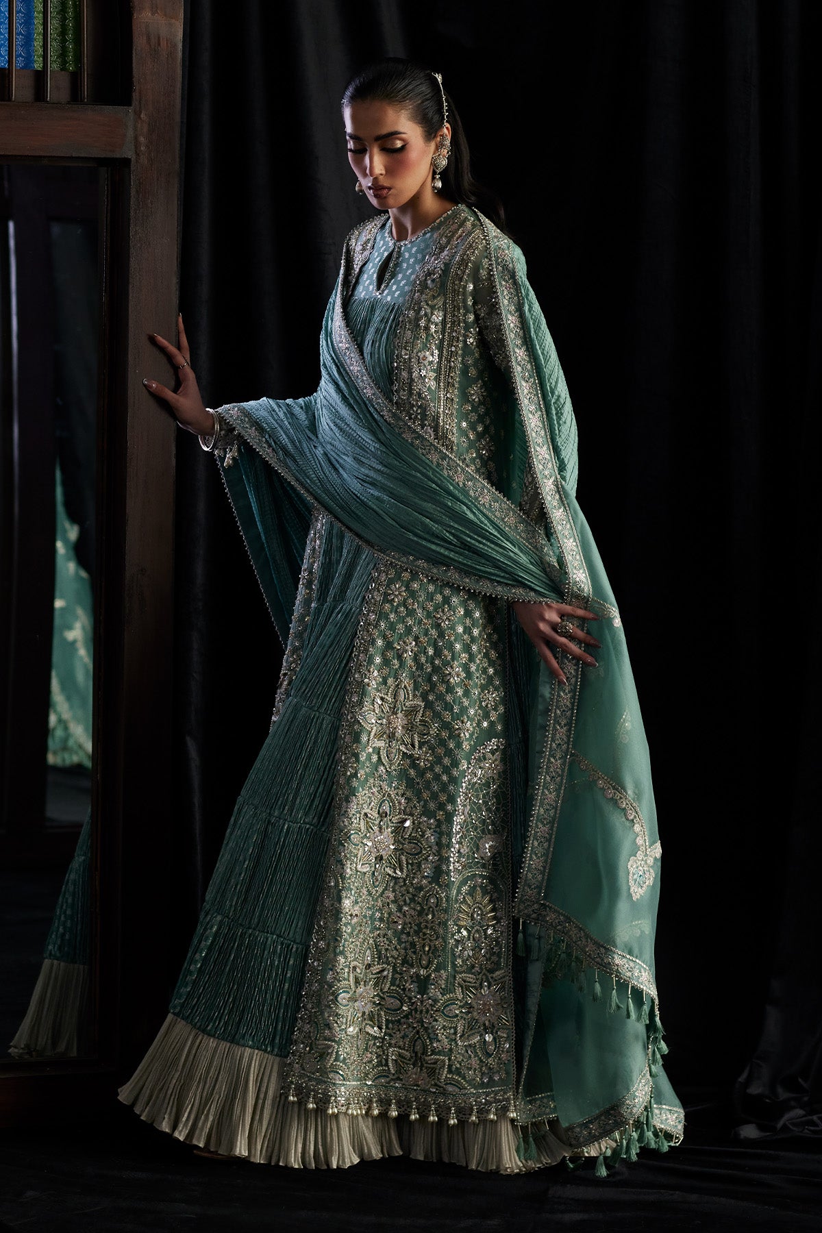 Saad Bin Shahzad Olyra – turquoise embroidered open gown over a crushed inner pishwas from El Veneto Luxury Formals – view 8