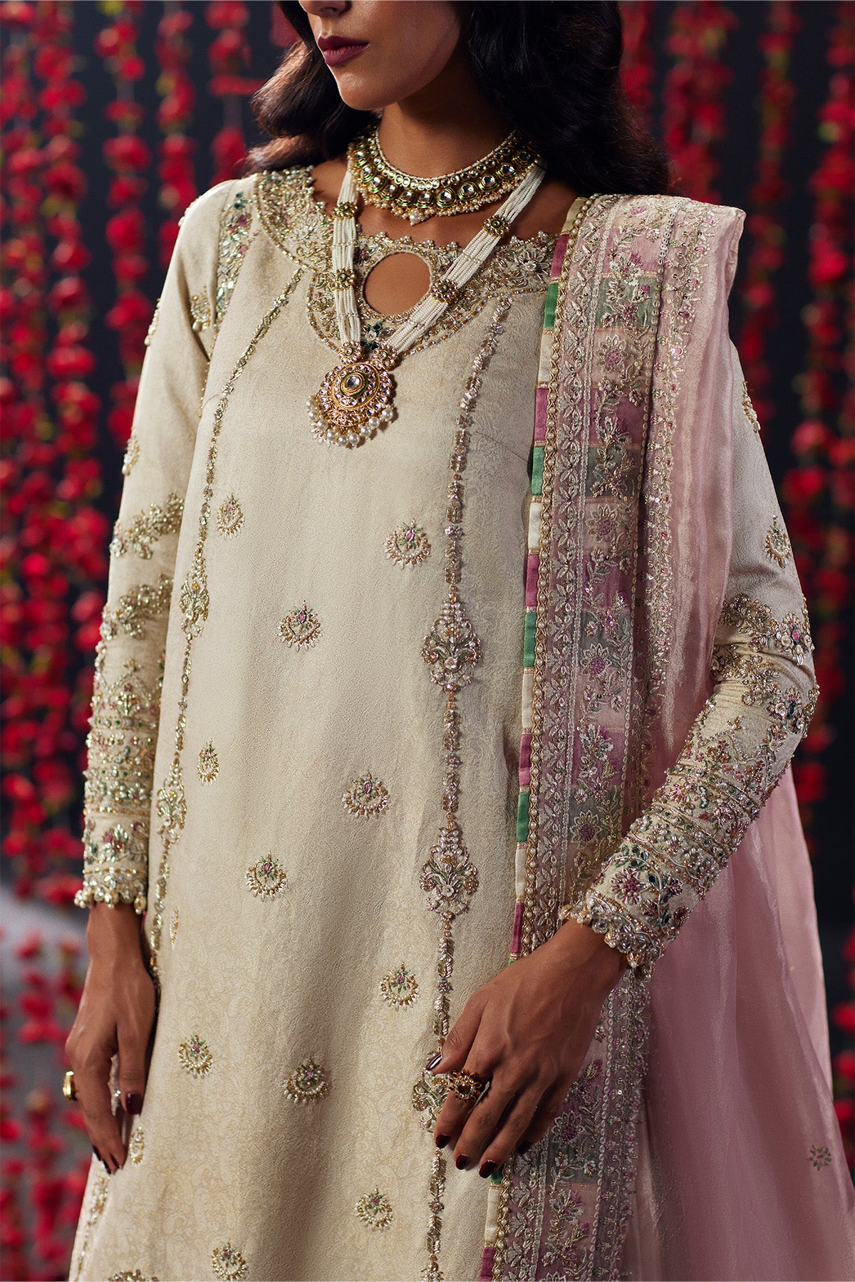 Saad Bin Shahzad Zargul – off-white jamawar long shirt with farshi gharara from Chandni Bridal'26 – view 4