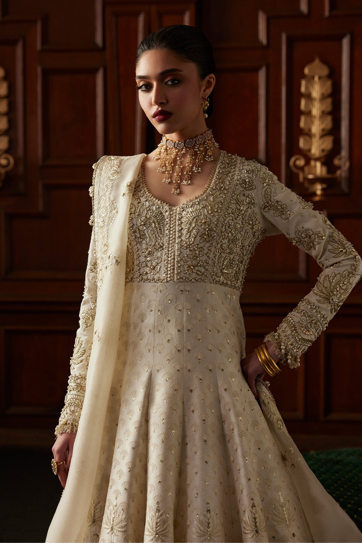 Saad Bin Shahzad Ovia – off-white resham-embroidered raw silk pishwas with lehenga from El Veneto Luxury Formals – view 5