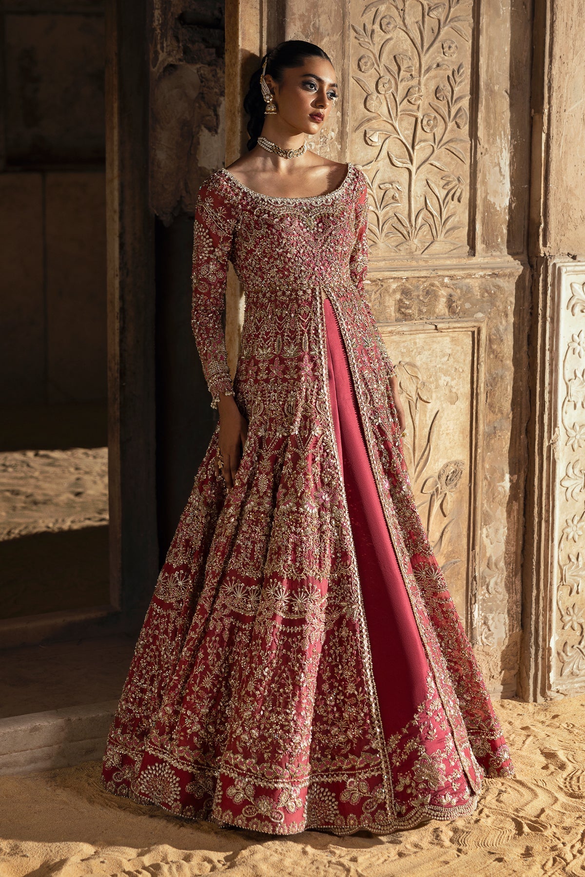 Saad Bin Shahzad Inara – mulberry pink handworked bridal pishwas from Sona Gachi Bridals'24 – view 11