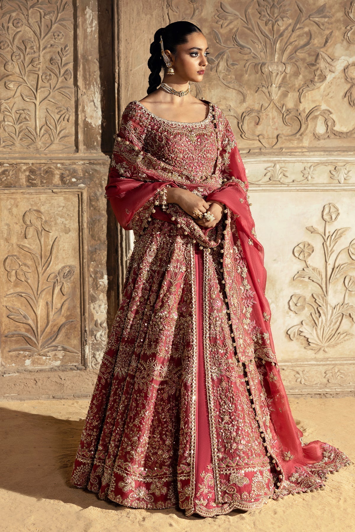 Saad Bin Shahzad Inara – mulberry pink handworked bridal pishwas from Sona Gachi Bridals'24 – view 17