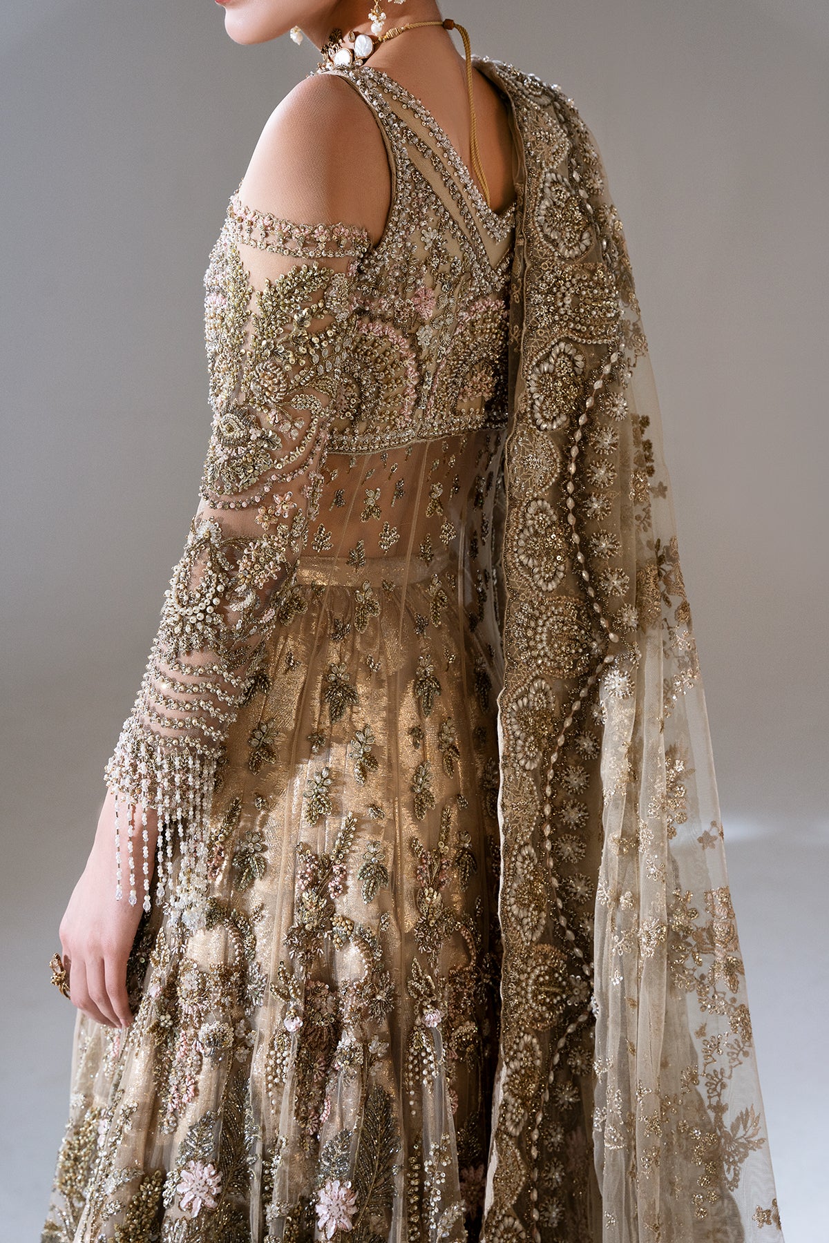 Saad Bin Shahzad Arin – champagne gold embroidered bridal lehenga from Sona Gachi Bridals'24 – view 5