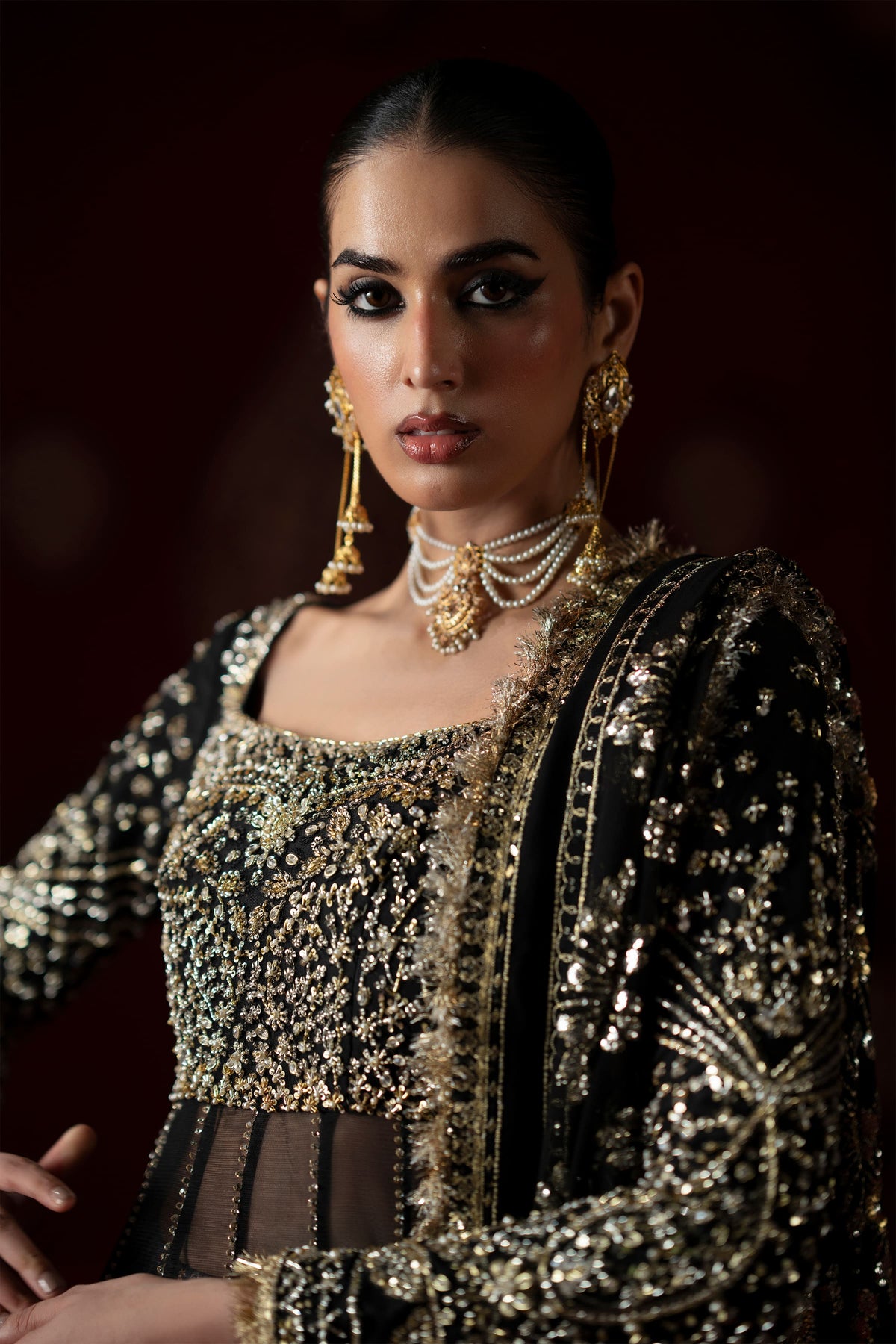 Saad Bin Shahzad Amal – black hand-embellished pishwas with printed lehenga from LAAVNI'25 – view 4