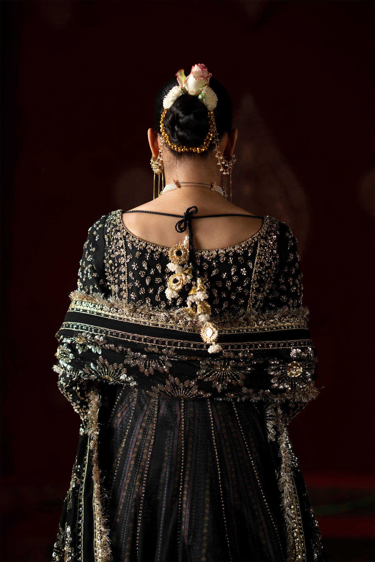 Saad Bin Shahzad Amal – black hand-embellished pishwas with printed lehenga from LAAVNI'25 – view 7