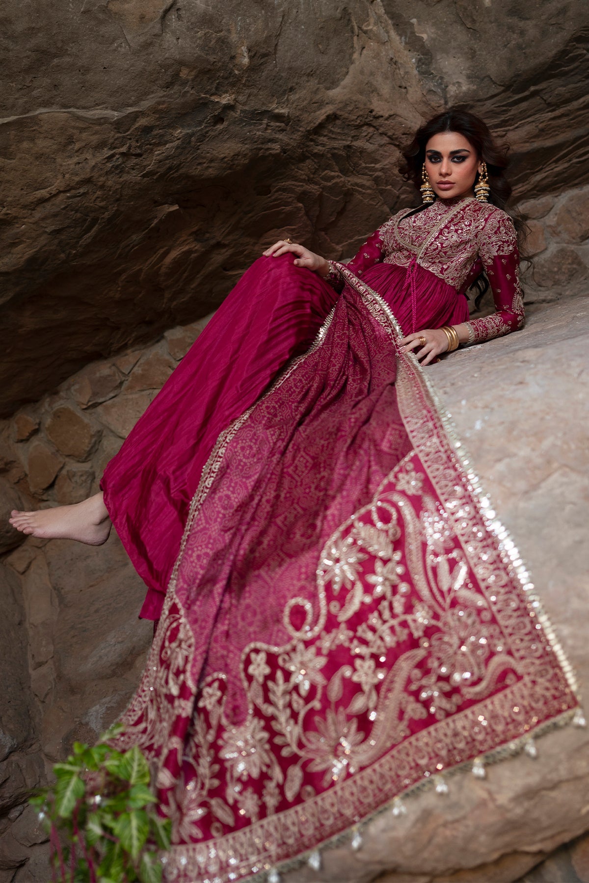 Saad Bin Shahzad Mahnaz – raspberry pink tila-embroidered silk pishwas with printed lehenga from Silk'25 – view 6