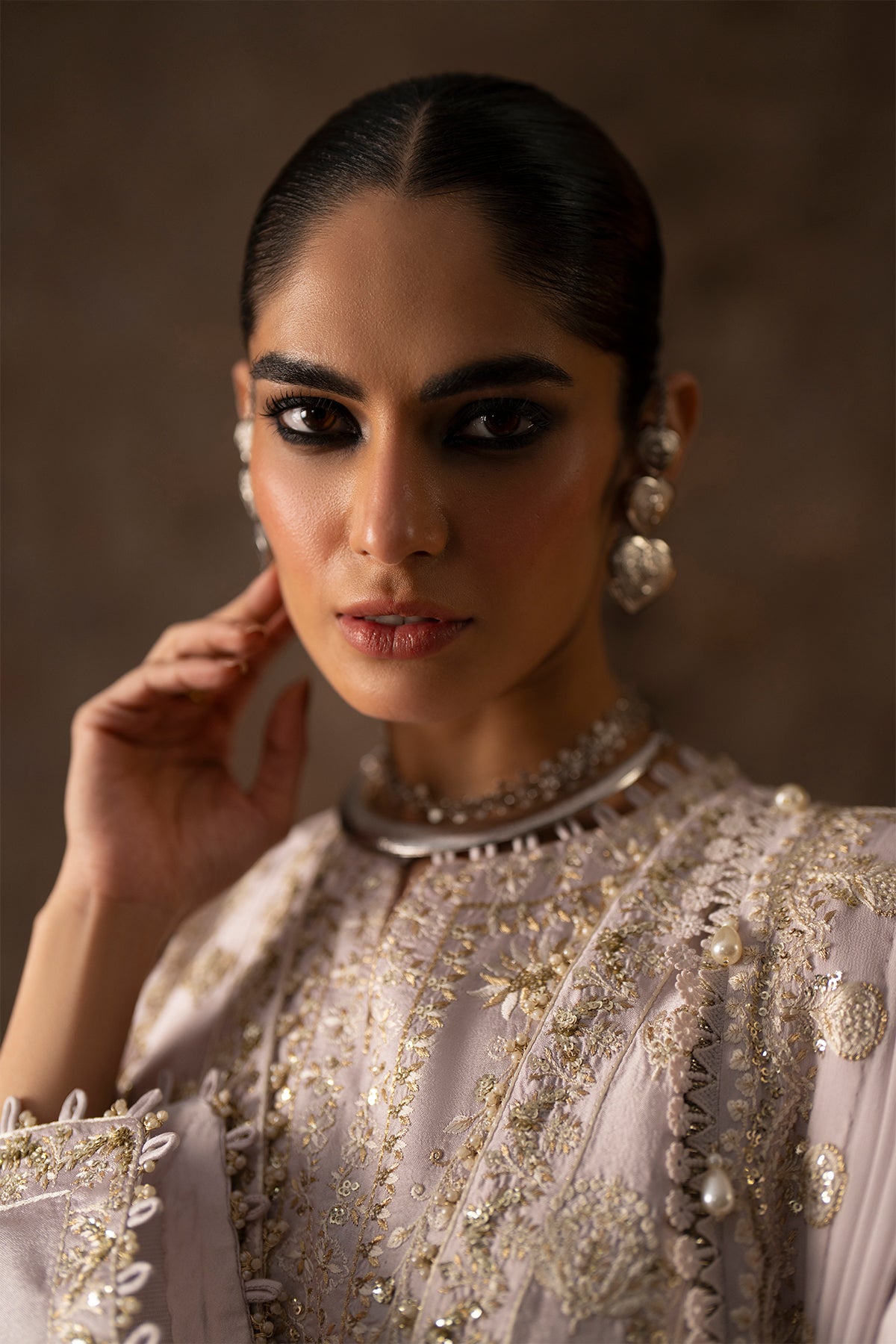 Saad Bin Shahzad Adeen – pastel purple embroidered tussar silk open gown with raw silk pants from Silk'25 – view 7