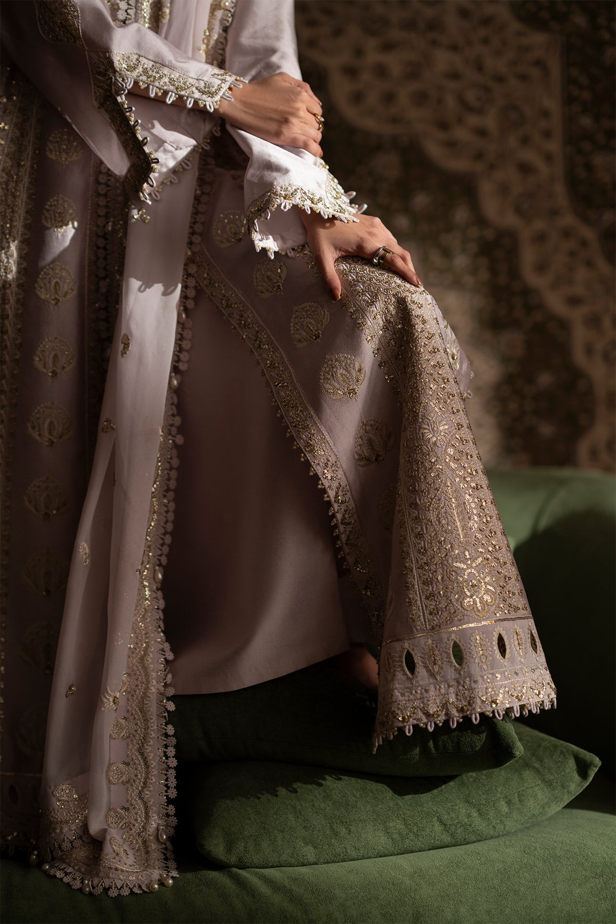 Saad Bin Shahzad Adeen – pastel purple embroidered tussar silk open gown with raw silk pants from Silk'25 – view 5