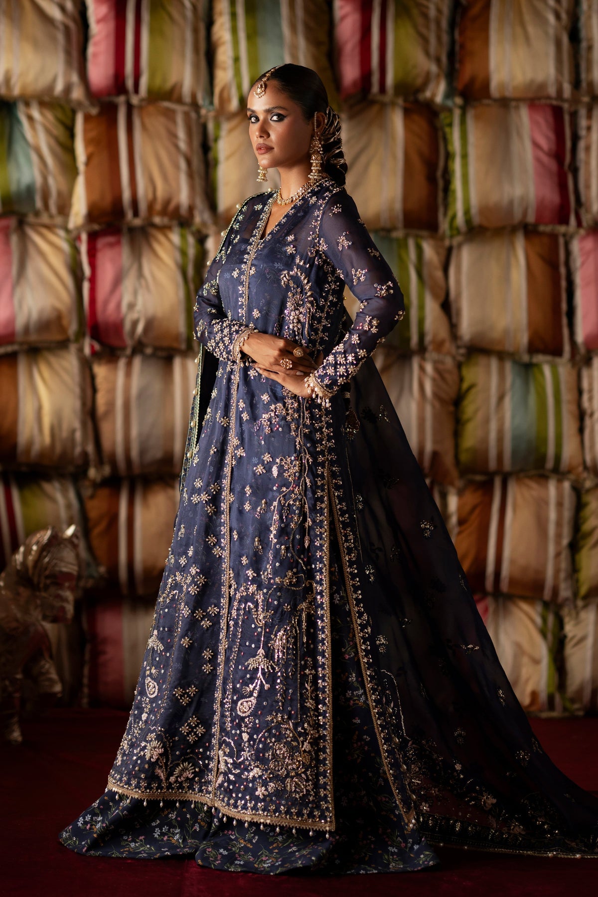 Saad Bin Shahzad Naz – navy blue embroidered cross-style long shirt with sharara from LAAVNI'25