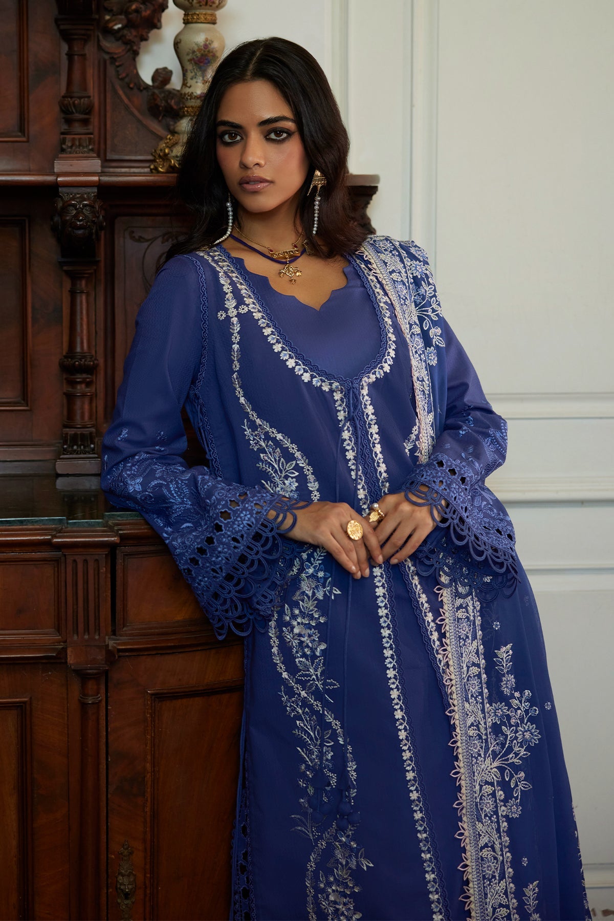 Saad Bin Shahzad Eslem – deep periwinkle embroidered lawn front-open kurta with chiffon dupatta from Summer Pret'26 – view 2