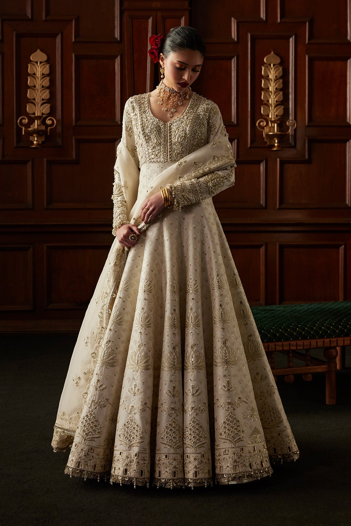 Saad Bin Shahzad Ovia – off-white resham-embroidered raw silk pishwas with lehenga from El Veneto Luxury Formals